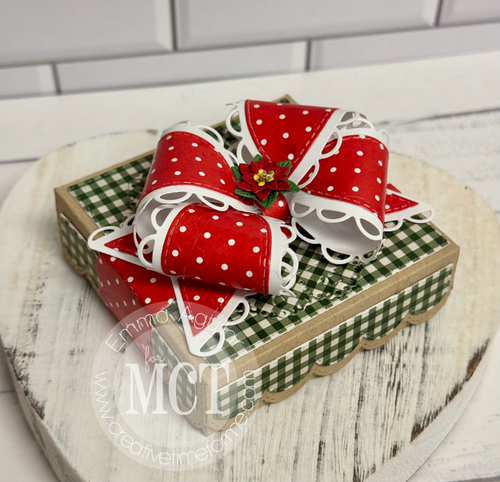 3x3 Chunky Card Holder Die