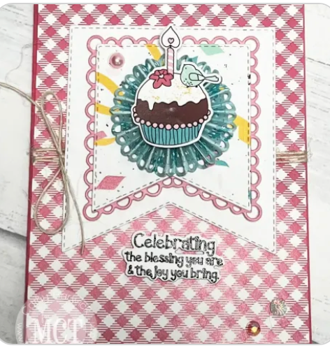 Pretty Scallop Rosette Dies