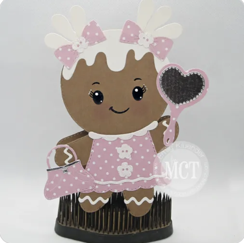 Giant Girl Ginger Accessories