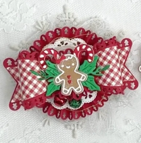 Scallop Ginger Rosette Die