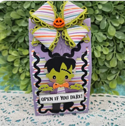 Treat Box & Button Dies