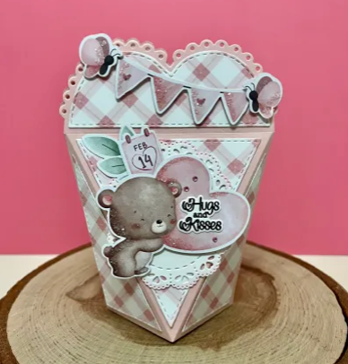 Heart Treat Box Die